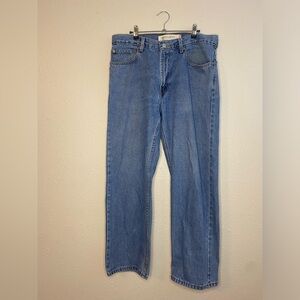 Vintage Levi’s 505s | regular fit | medium wash | W34 L29